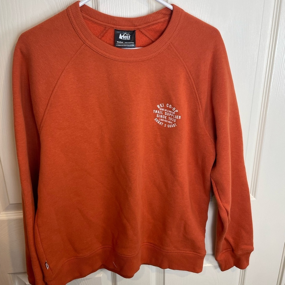 REI Coop Trail Supplies Logo Sweatshirt rust orange men’s medium